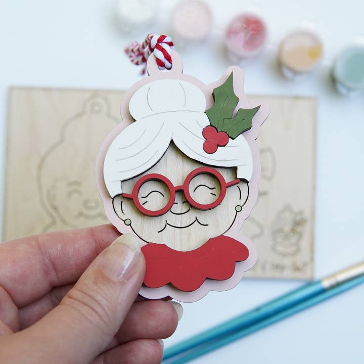 Retro Ranch Creations Wholesale - Wholesale DIY Craft Kit - Mrs. Claus Ornament DIY Paint Kit | Christmas | Activity0