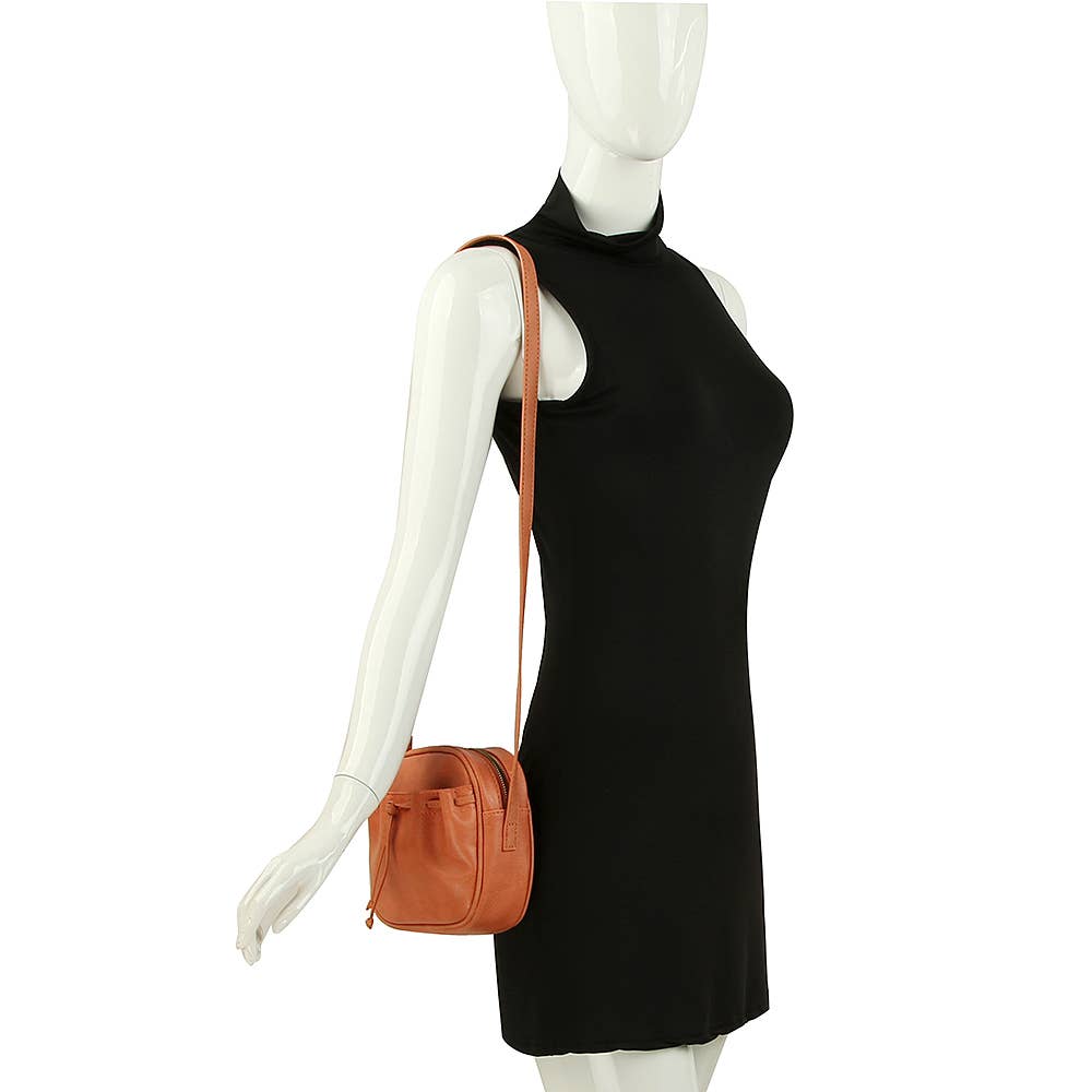 JOIA ACCESSORIES - Wholesale Crossbody Bag - Women's - SMOOTH DRAWSTRING DESIGN ZIPPER CROSSBODY BAG, GL 00621