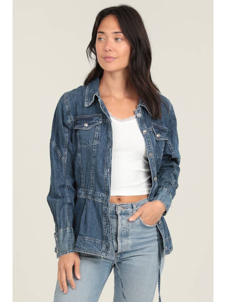 Nostalgia – Großhandel Jeansjacke – Damen – E2U94-ASIS DENIM-RÜSCHEN-PEPLUM-JACKE3