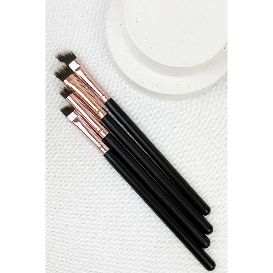 BLACK 4 Kind Beauty makeup brushes set for wholesale on Faire1