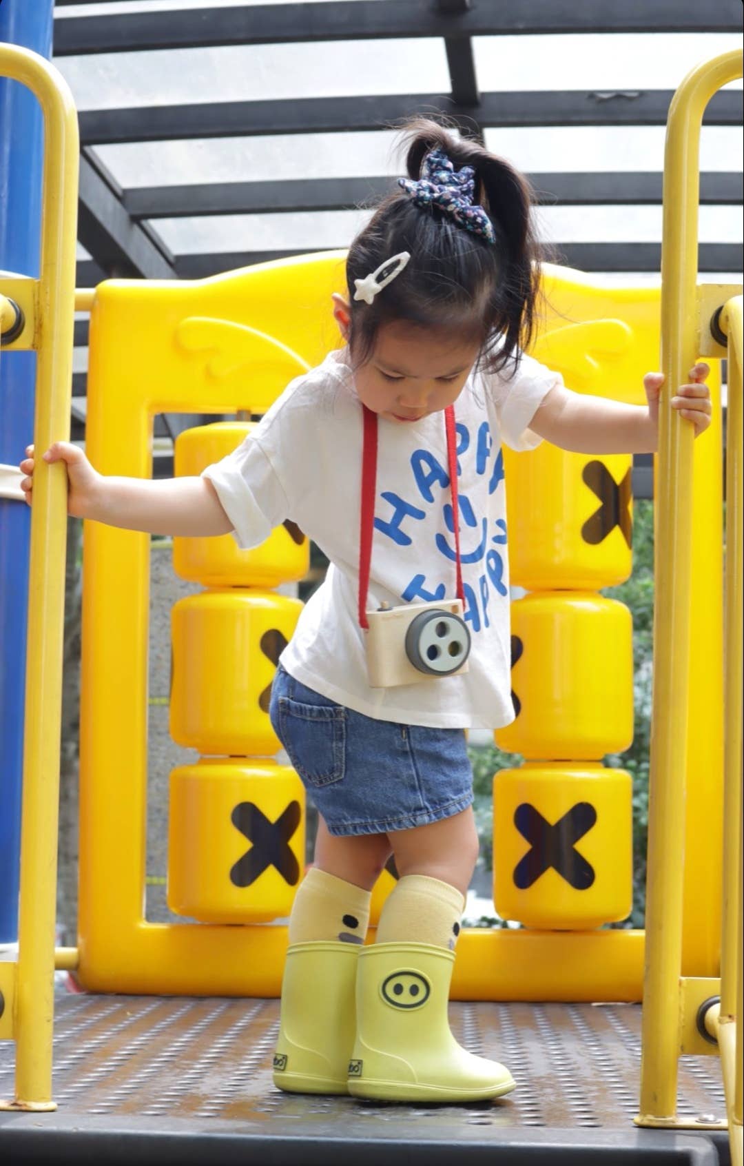 BOXBO - Wholesale Rain Boots - Kids - Kids Rain Boots KAWAÏ Yellow1