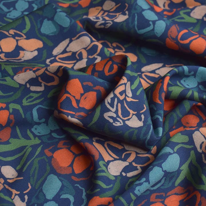 COUSETTE - Wholesale Fabric - Viscose fabric: Roseraie Midnight