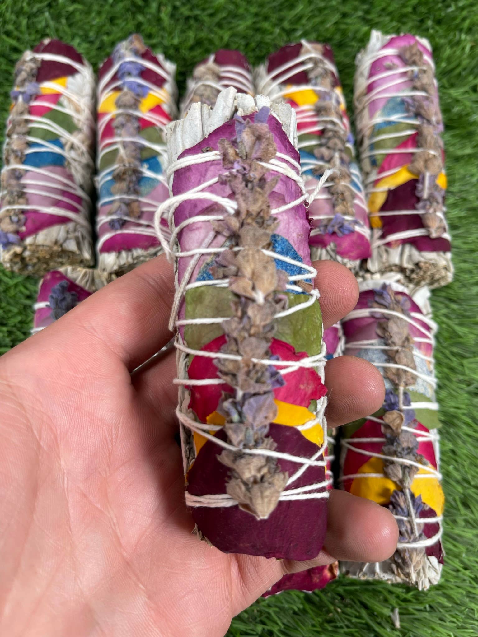 CaNatureLover - Wholesale Sage Bundle - ORGANIC 7 chakras white sage + Lavender, Hand Wrapped.1