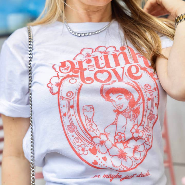 Dronken Verliefd Of Misschien Gewoon Dronken T-shirt – Grappig Western Shirt voor wholesale door SQB