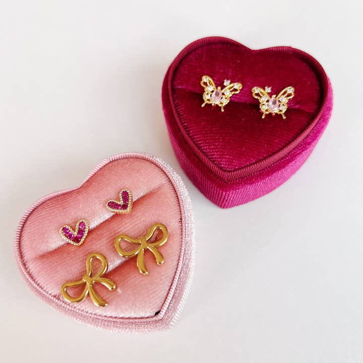 oro Orecchini a cuore con diamanti fucsia in vendita all'ingrosso su Faire2