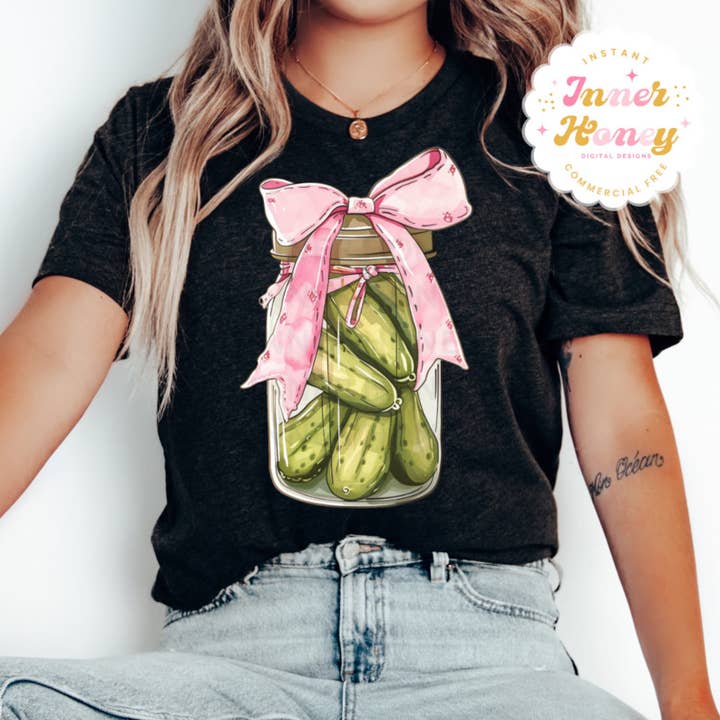 Camiseta Coquette Pickle, camisa Pick Girl, camiseta Coquette Bow para venta al por mayor de Dm Crafting