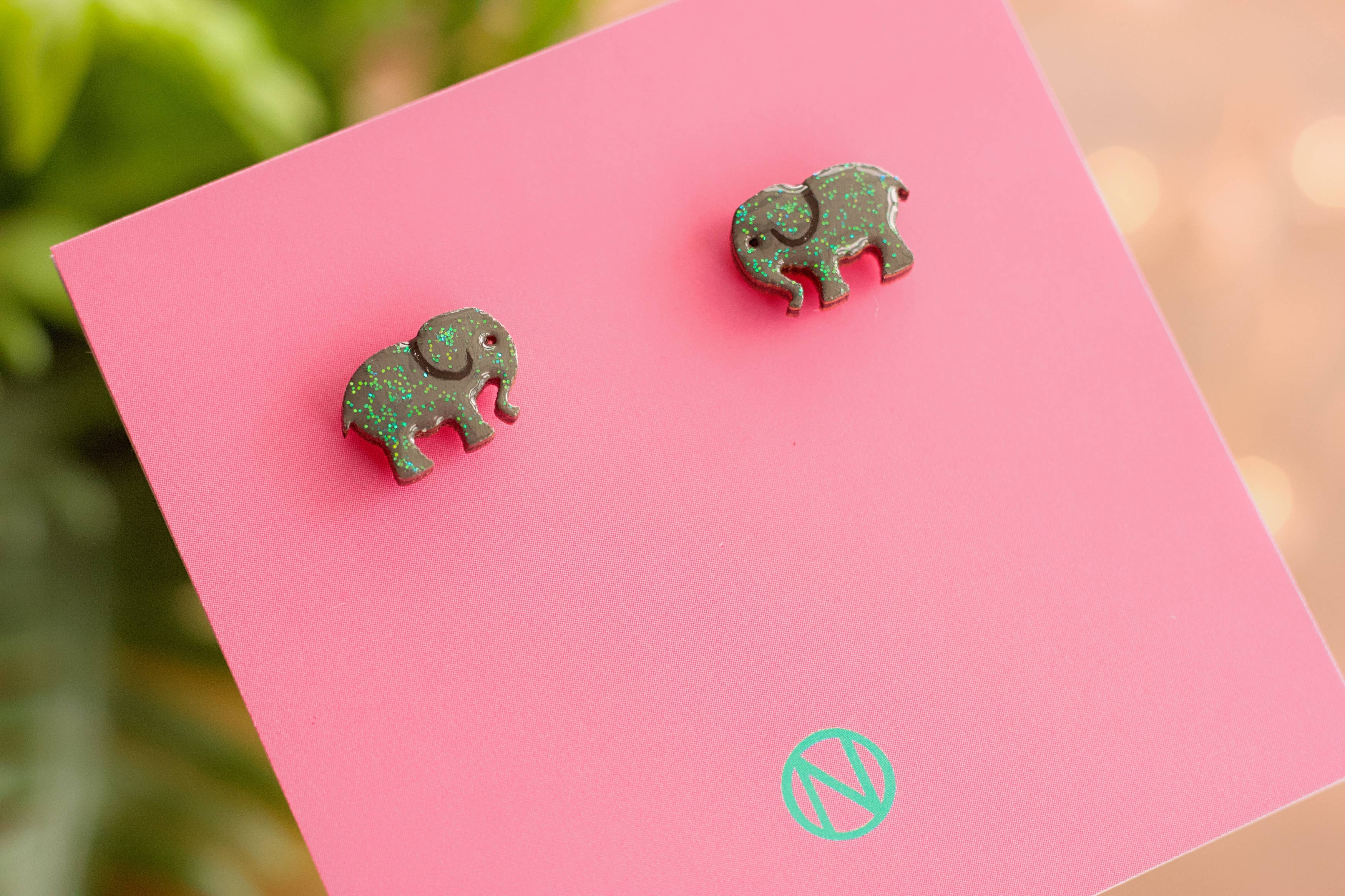 Naoi – Engroshandel Ørestikkere – Elephant Stud øreringe - Håndlavet på bestilling1