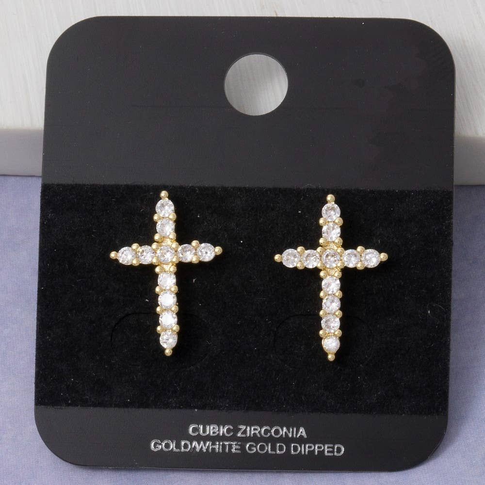 Fame Accessories – Brincos de pino por atacado – Brincos de Tacha com Cruz de Gemas em Círculo Banhados a Ouro1