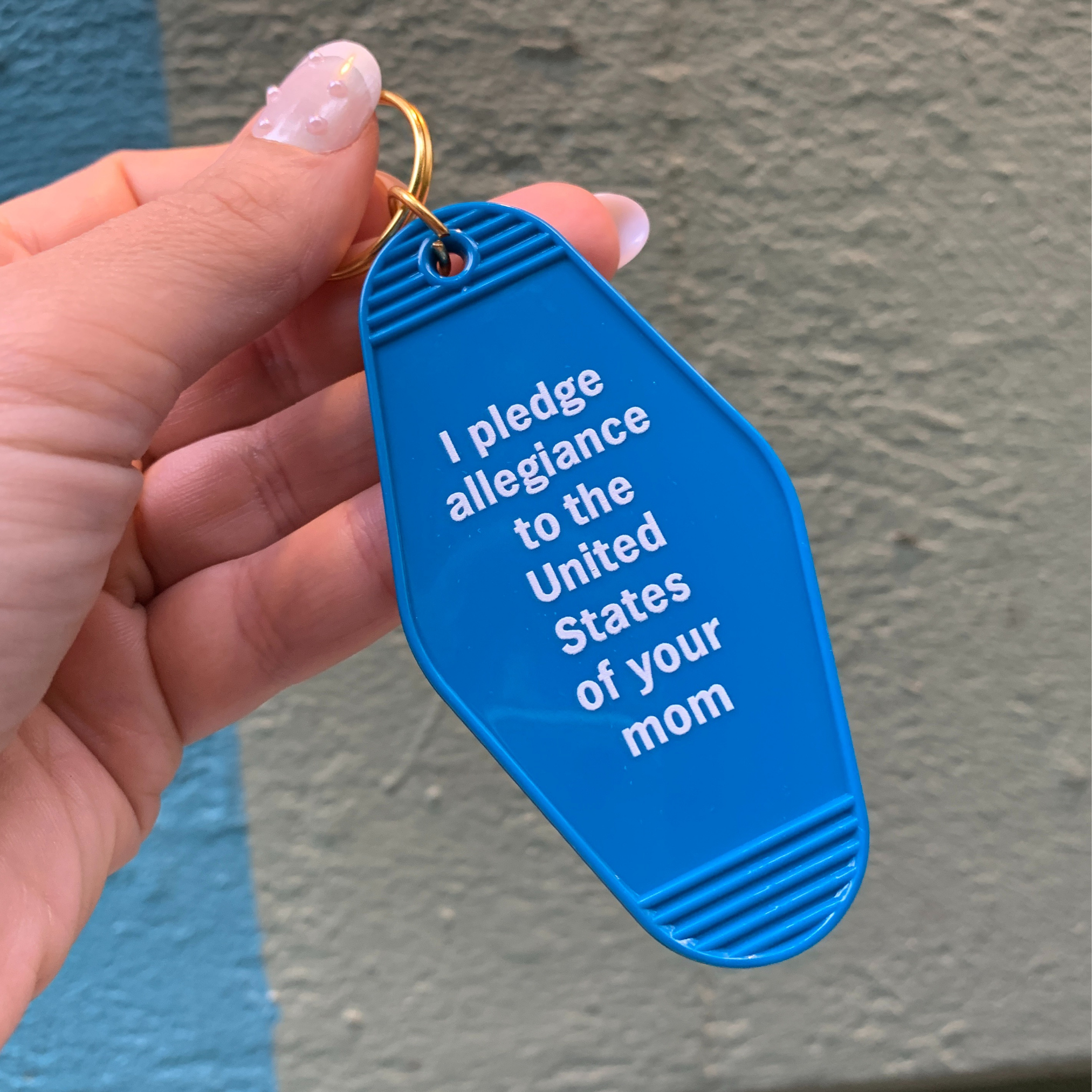 GetBullish - Wholesale Keychain - Women's - I Pledge Allegiance to Your Mom Motel Keychain in Blue5