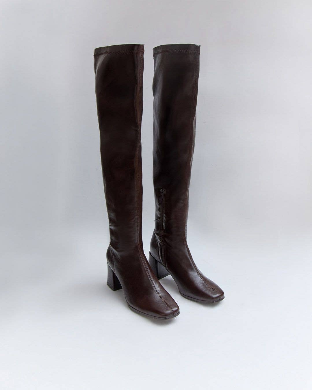 SWEET MAGIC SHOES & BAGS - Wholesale Boots - Women's - OVER-THE-KNEE FAUX LEATHER BOOTS1