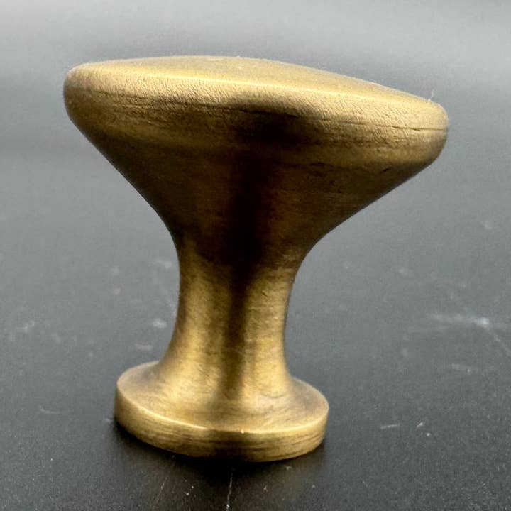 Round Tapered Knob, 3.2cm and other Purchase Wholesale decco hardware. Free Returns & Net 60 Terms on Faire trending on Faire.