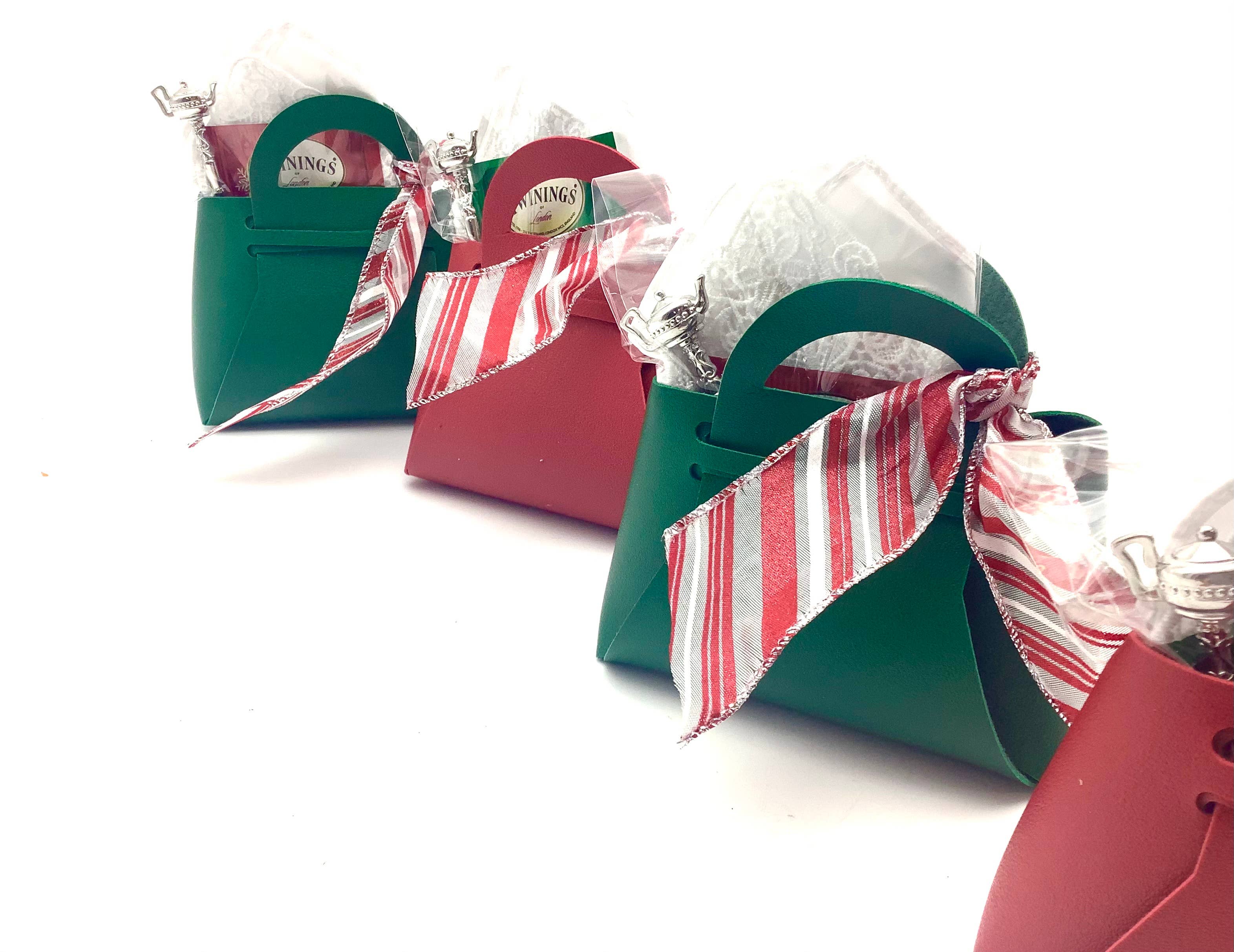 All Little Cute Things - Vente Set de pochettes cadeaux - Cadeaux de fête du thé de Noël, sac à main, sac à main, cuillère à thé, serviette2