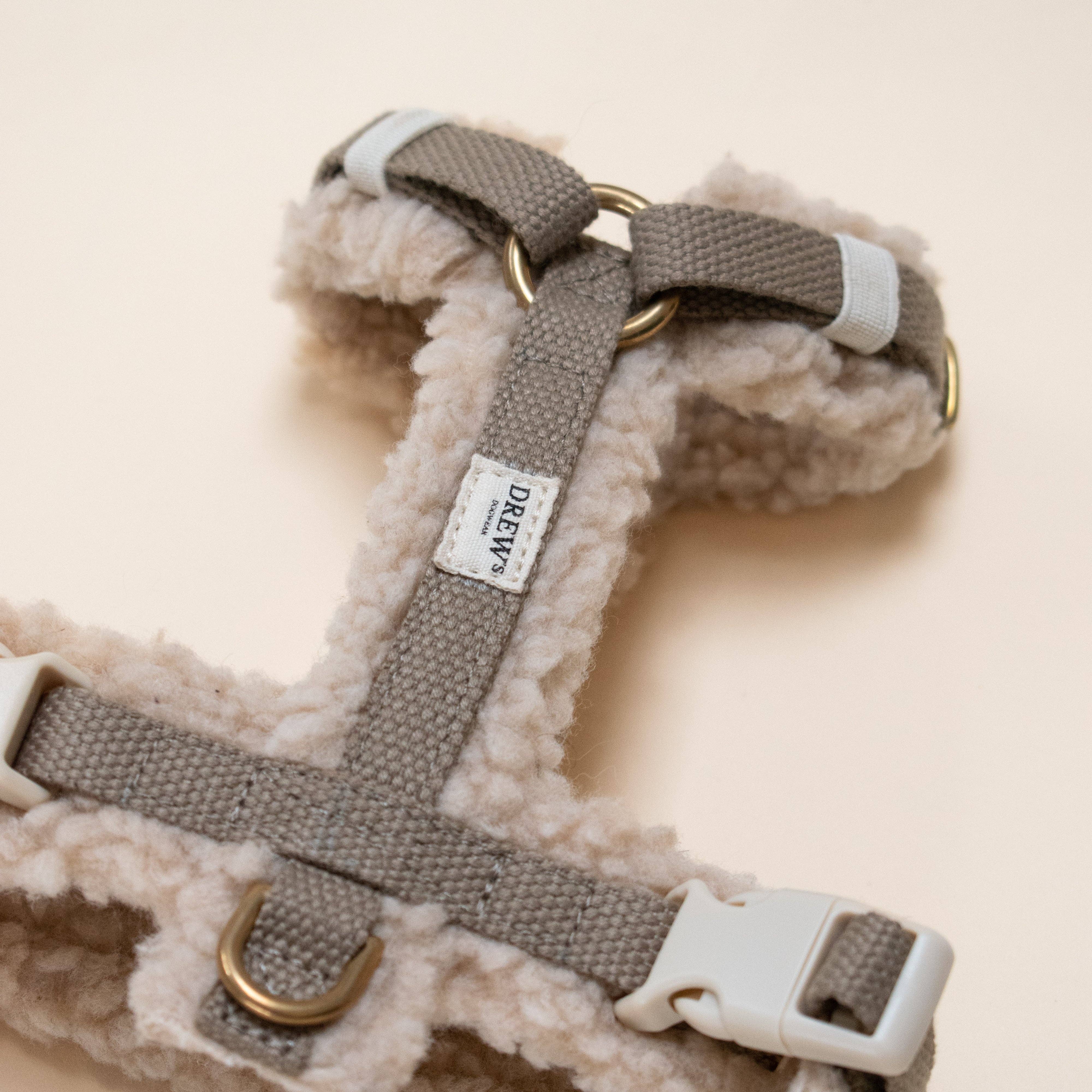 Teddy Beige - Dog harness for wholesale on Faire3
