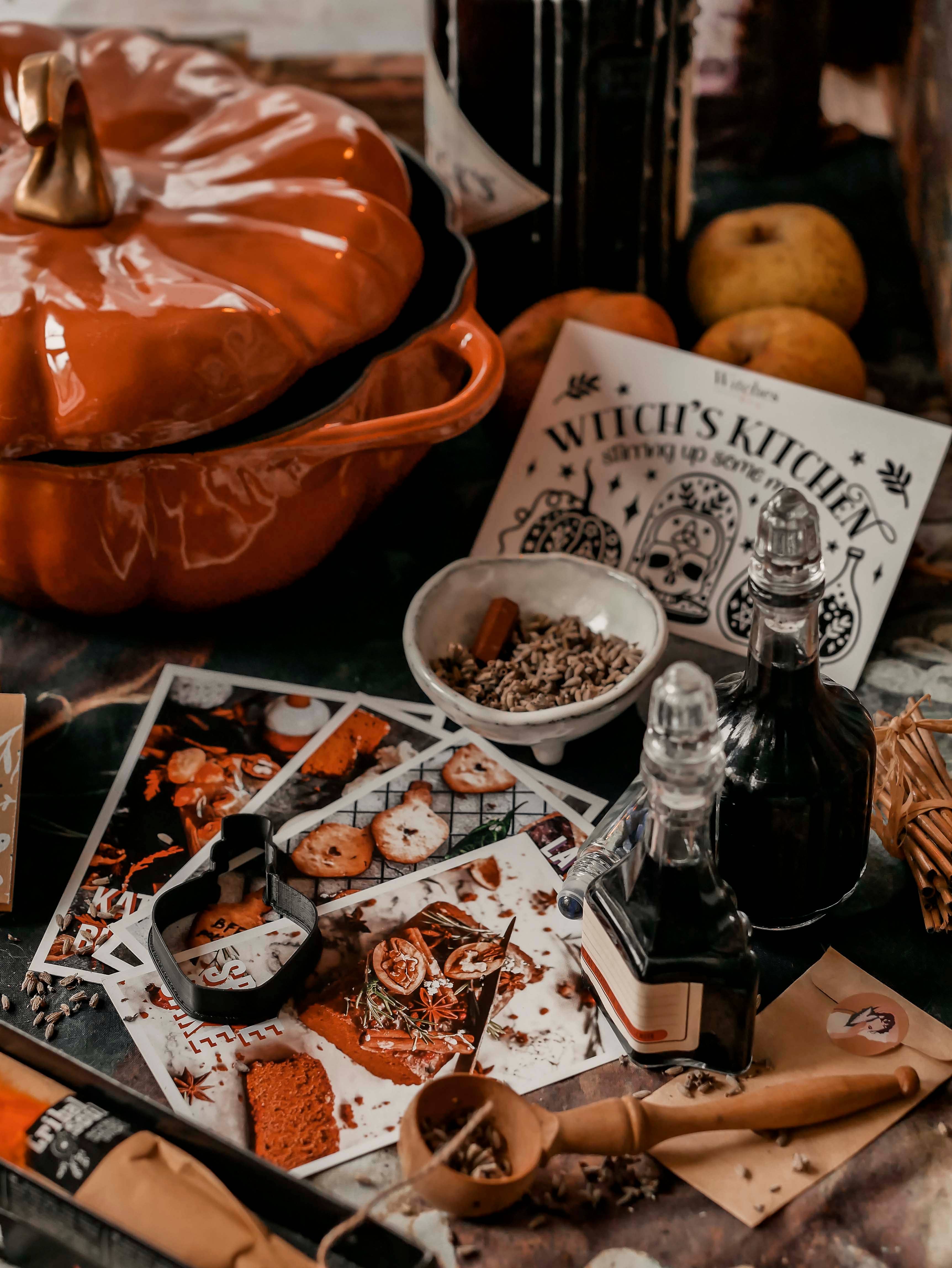 Witches box - Wholesale Recipe Card - 4 witch recipe cards1