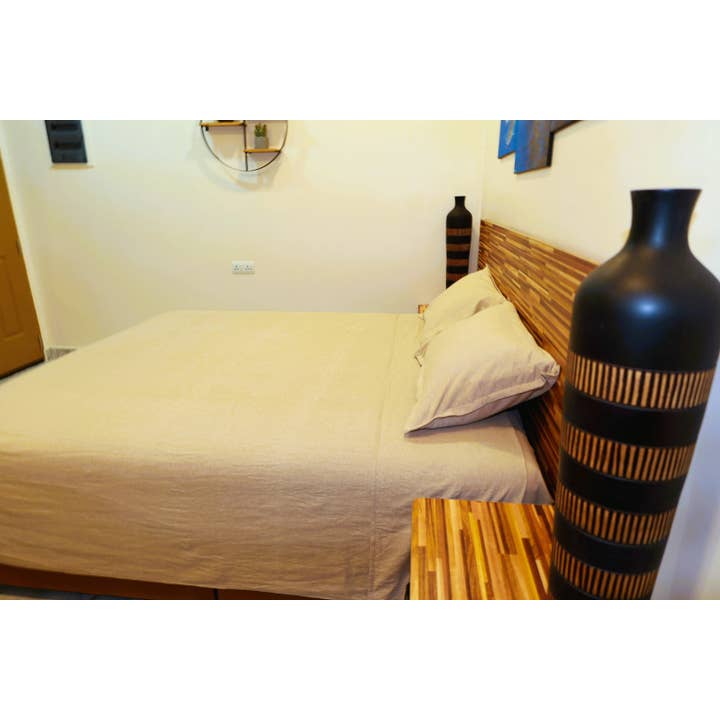 A Tender Rose – Großhandel Bettlakensets – Premium King Hanf-Bettwäsche-Set aus vier Teilen, nachhaltiger Komfort1