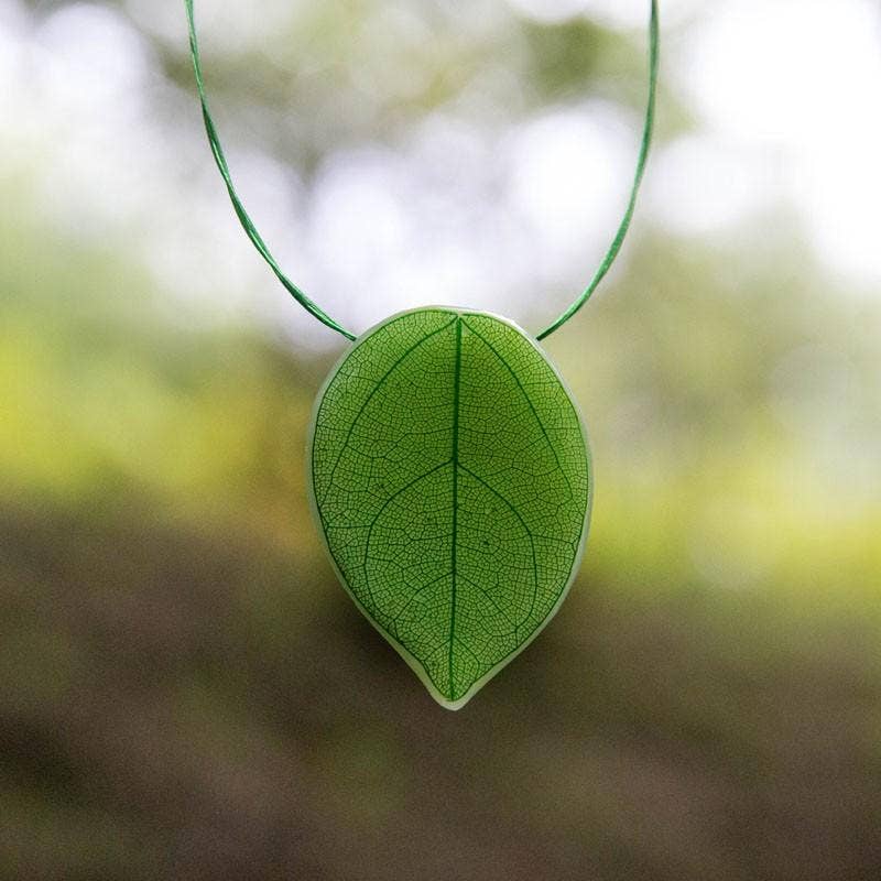 coloretas - Wholesale Pendant/Charm Necklace - Green Leaf Pendant0