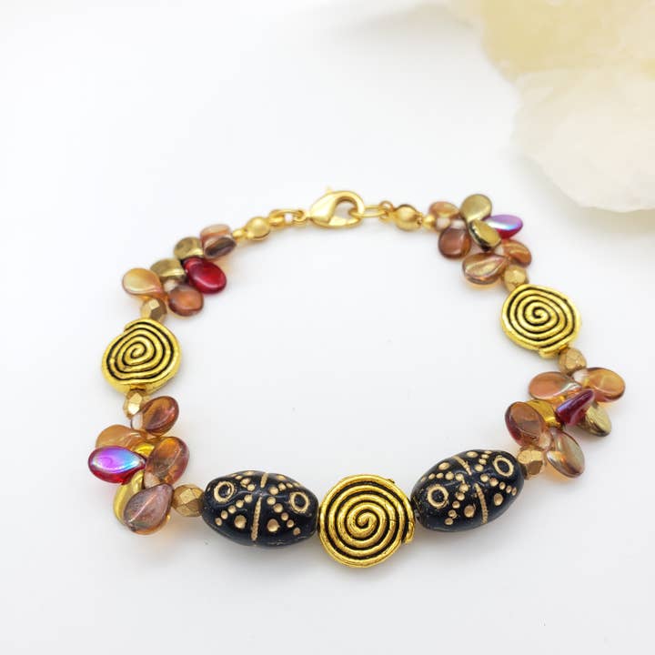 Discoveries, Inc. - Wholesale Beaded Bracelet - Klimt Inspired Gold Spiral Bracelet