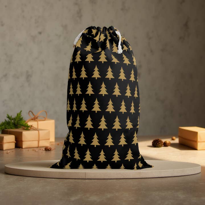 Sacco di Natale nero elegante con design ad albero dorato per la vendita all'ingrosso da parte di Aminelle & Willow
