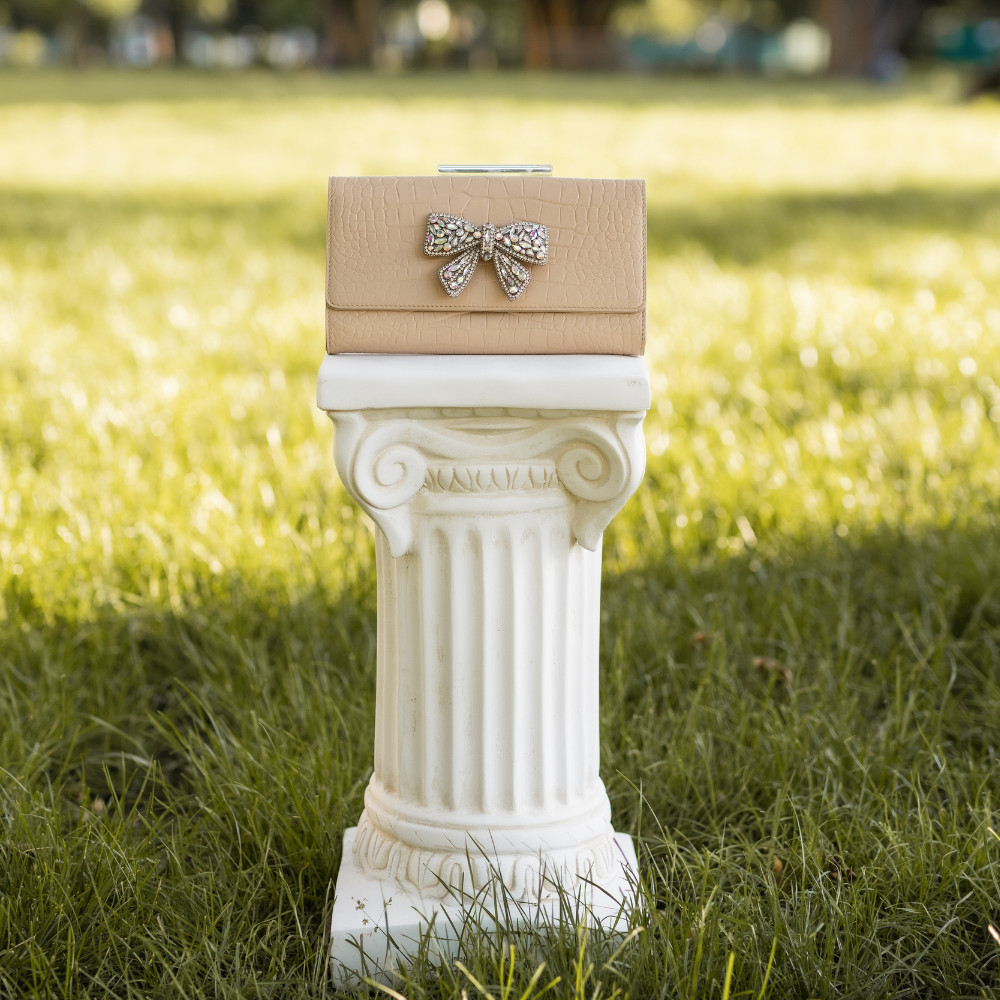 Lucy Jane - Wholesale Clutch Bag - Women's - The Bre0