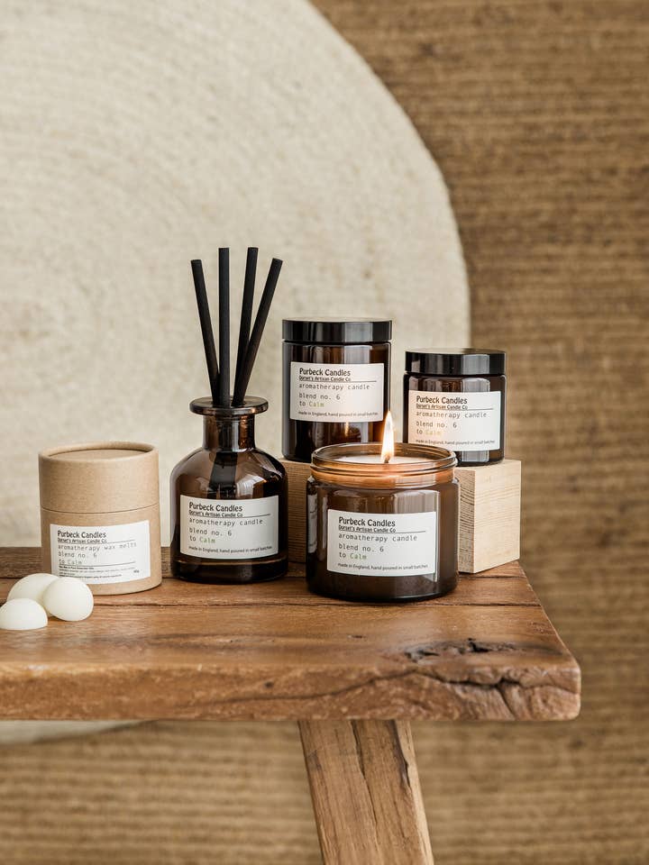 Aromatherapie-Serie — Preisgekrönter Reed-Diffuser — To Calm für den Großhandel von Purbeck Candles