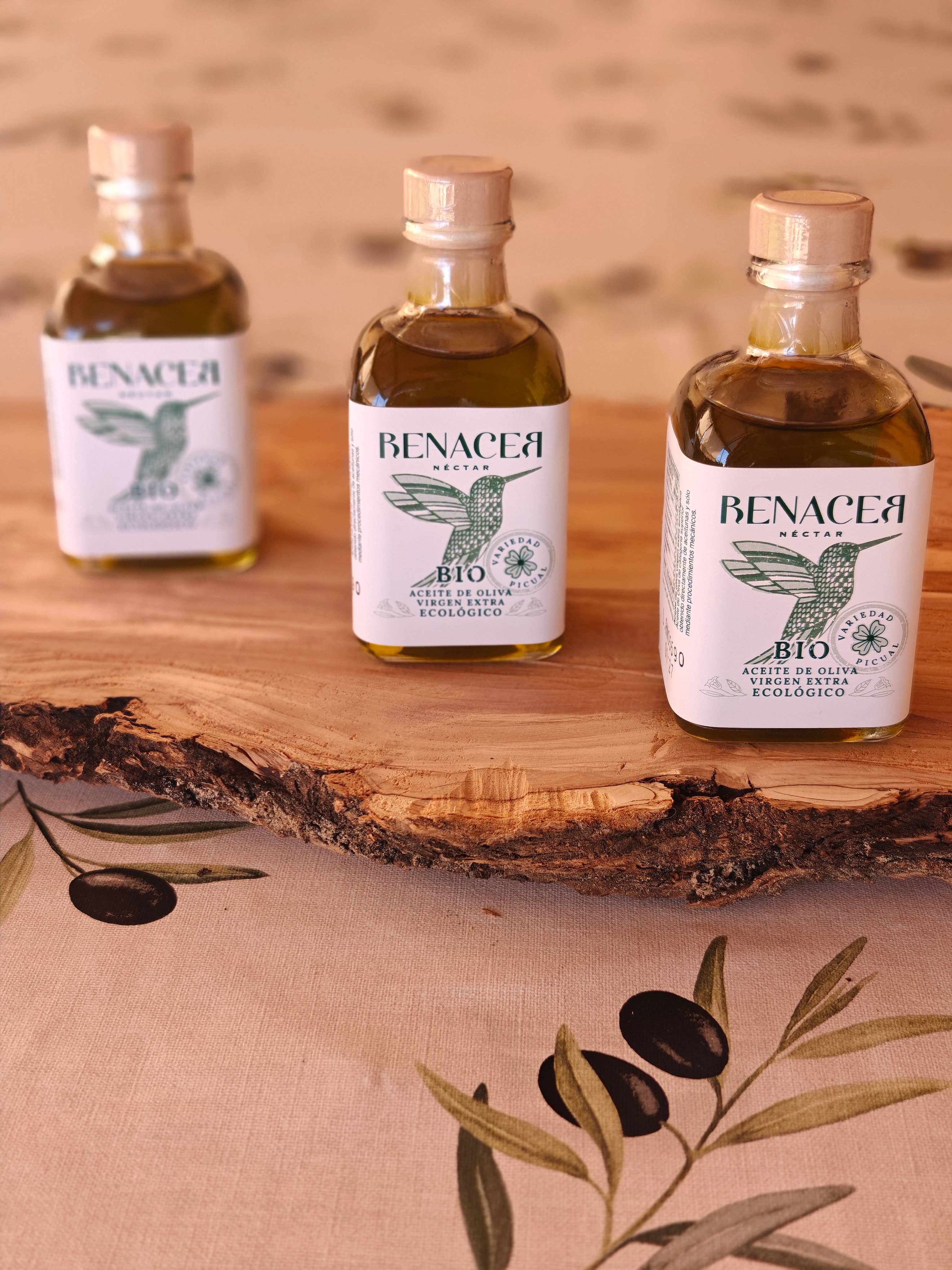 ACEITES RENACER – Großhandel Olivenöl – Bio natives Olivenöl extra, frühe Ernte, 100-ml-Flasche4