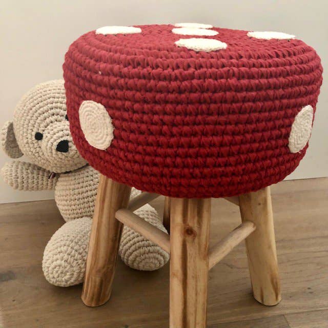 Luna-Leena  - handmade in Nepal - Wholesale Stool - kids chair with mushroom cover - red - hand crochet cotton1