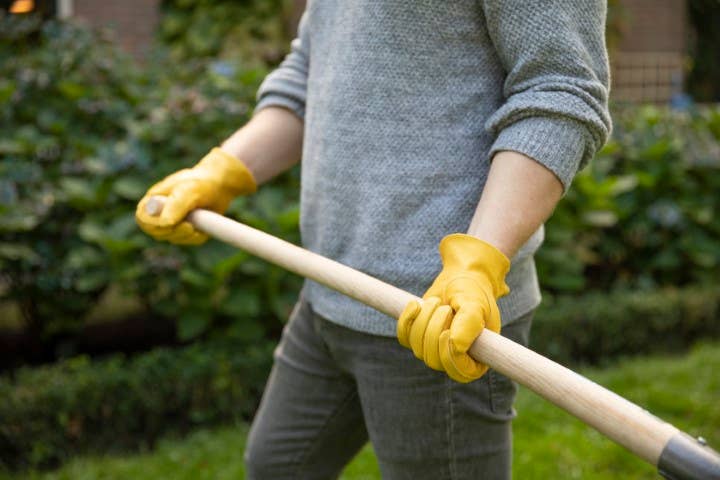 Fallen Fruits Ltd – wholesale Garden gloves – JB004 - Luxury Leather Gloves (Medium)3