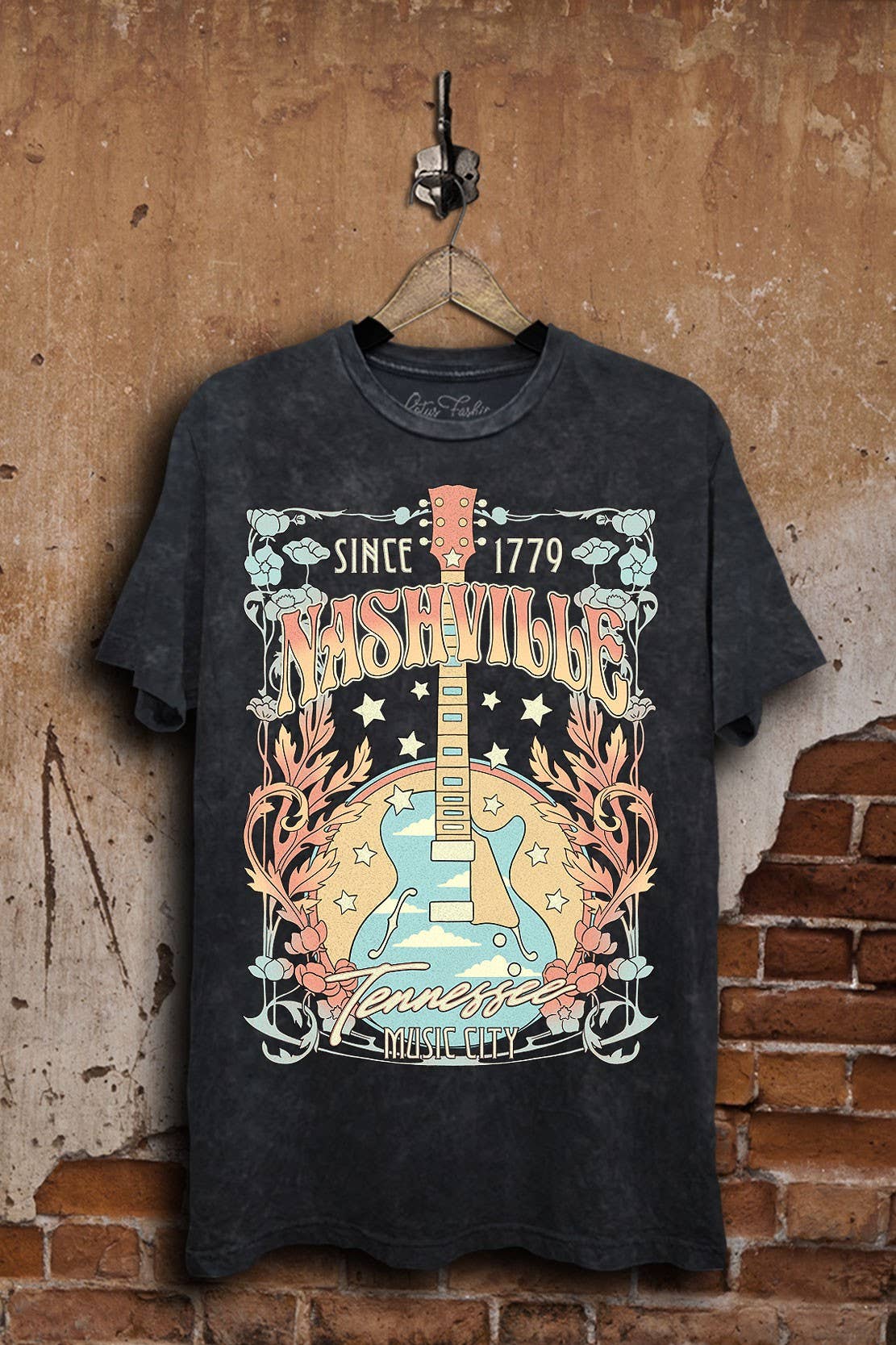 Lotus Fashion Collection – Engroshandel T-shirt med print - Dame – Nashville Graphic Top3