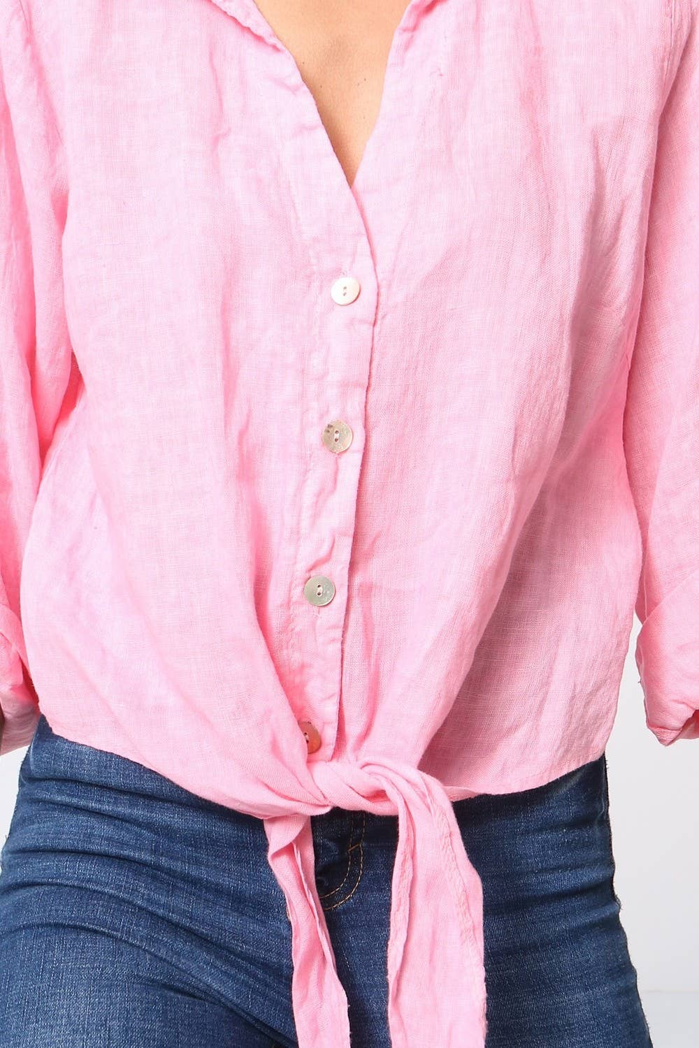 LÉA & LUC - Venta al por mayor Camisa con botones - Mujer - Camisas anudadas a la cintura en 100% lino REF. 220249