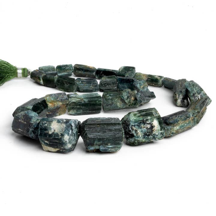 Cristaux naturels de tourmaline Indicolite 15 pouces 23 perles pour la vente par The Bead Traders