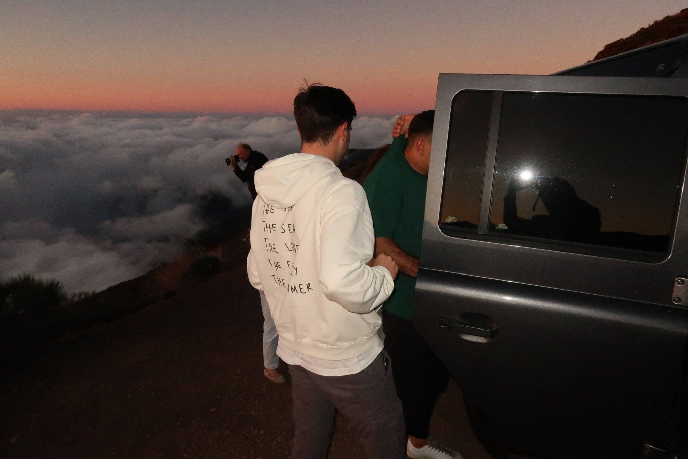 CIRCU - Wholesale Hoodie - Women's - SAND SWEATSHIRT11