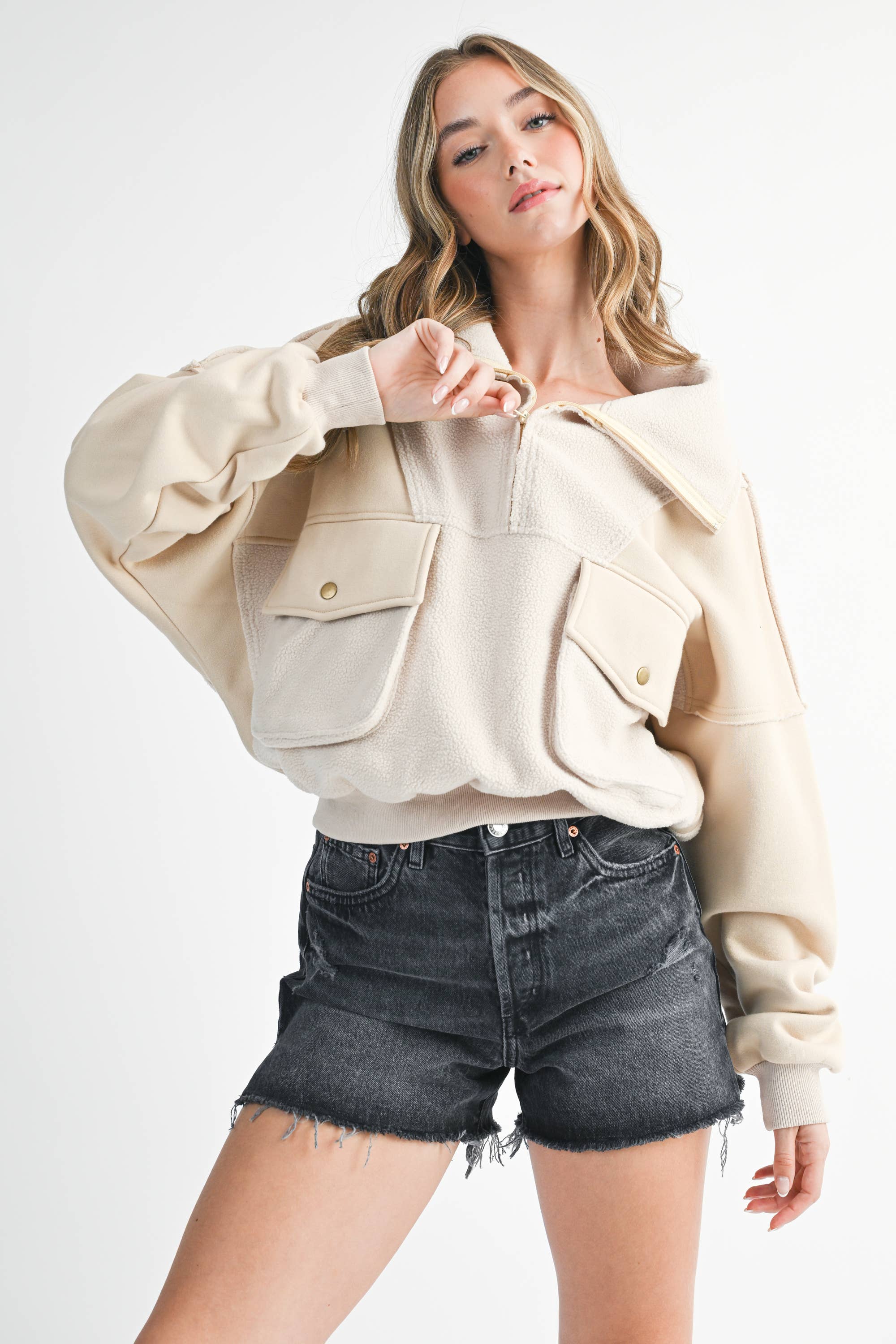 AEMI + CO – Großhandel Strickpullover – Damen – 525AK Carter Pullover von AEMI + CO26