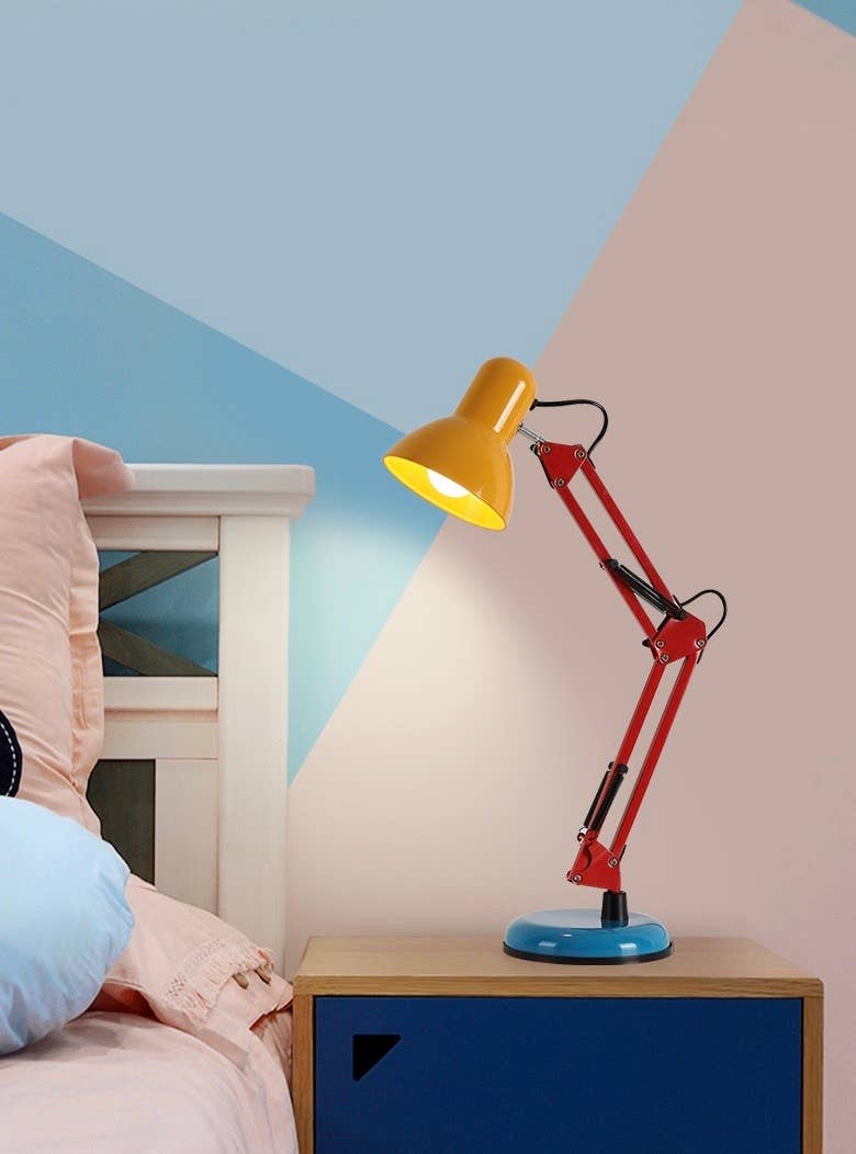 INSPECIAL HOME - Wholesale Accent/Desk Lamp - Memphis Retro Metal Table Lamp Case Of 63