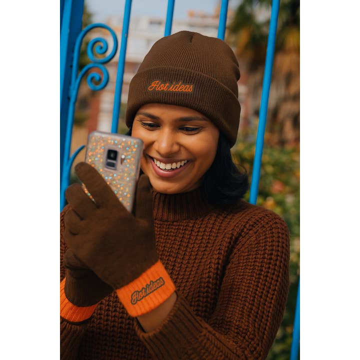 Fisura - Wholesale Beanie - Women's - "Hot ideas" brown hat1