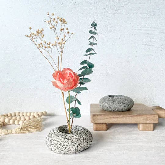 Bloomist - Wholesale Vase - Beach Stone Ikebana Vase4