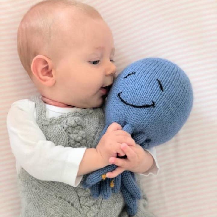 Gebreide Alpaca gevulde octopus voor wholesale door Global Goods Partners