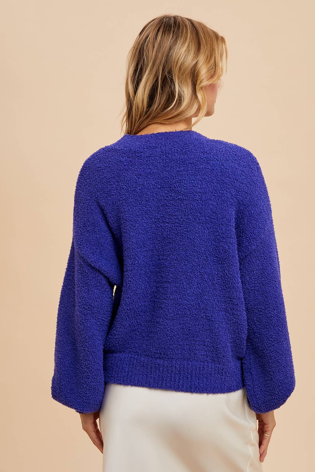 In Loom – Cardigan - Mulher por atacado – Cardigã Cropped Confortável de Chenille1