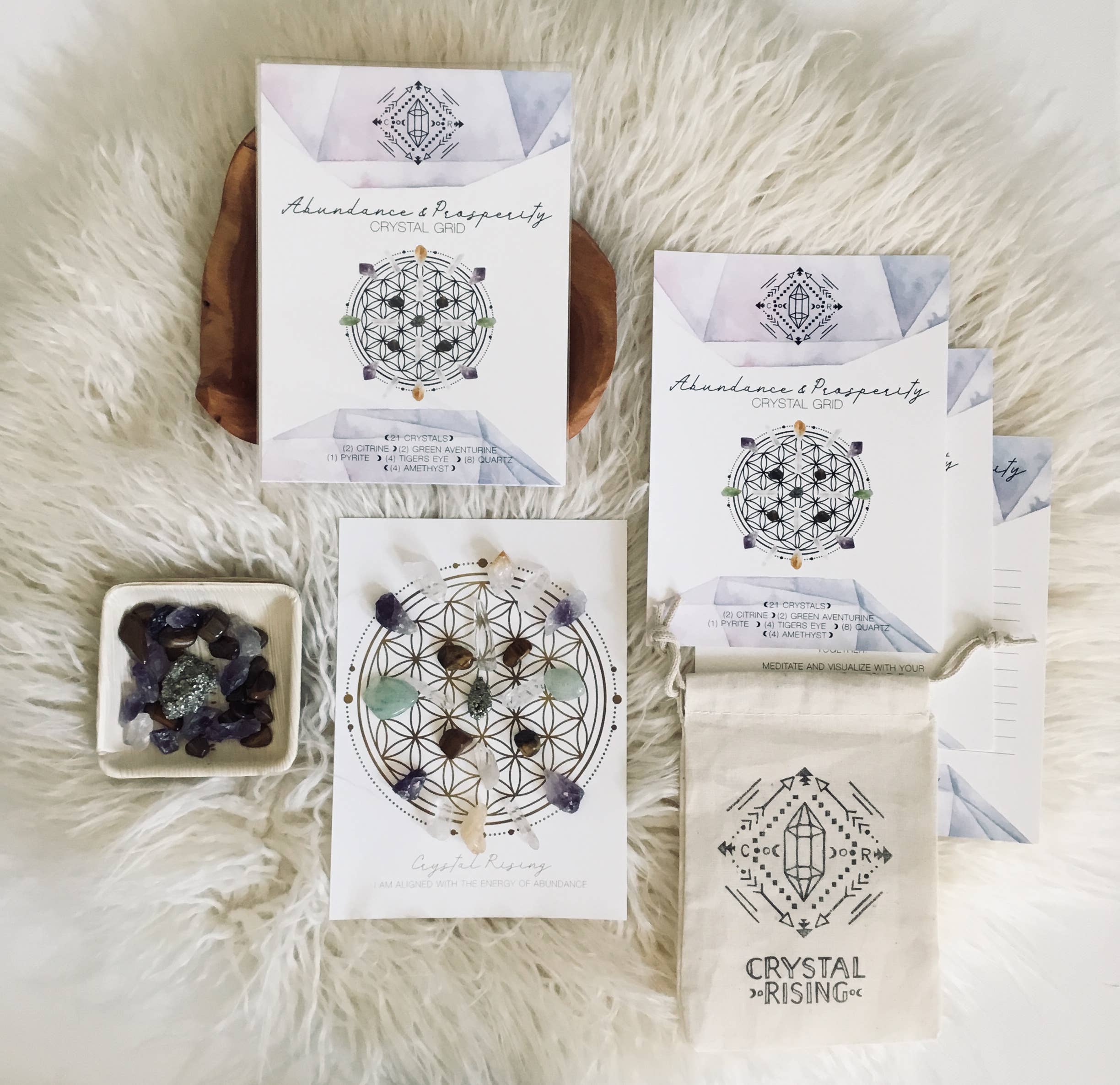 Crystal Rising - Vendita all'ingrosso Attrezzatura per meditazione - Kit Rituale Mini Griglia di Cristalli1
