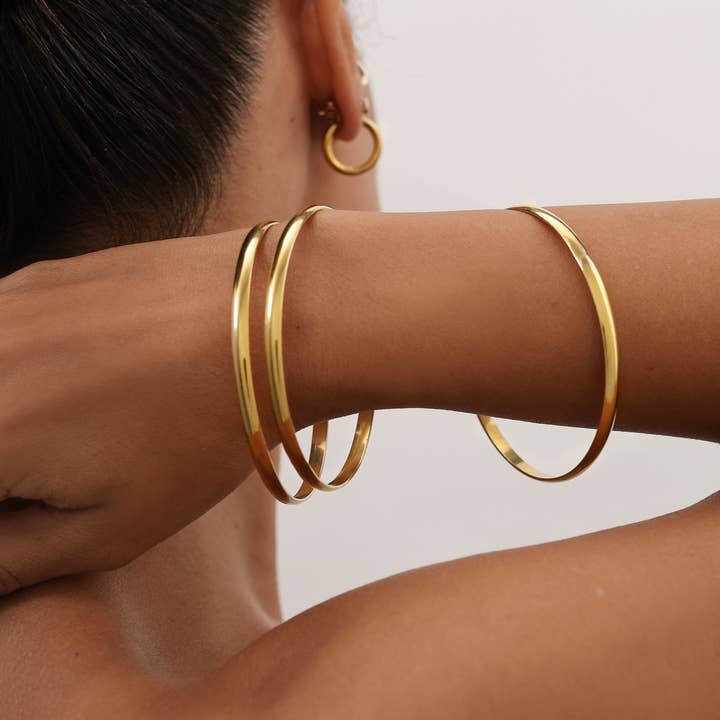 Le Cle - Wholesale Jewelry Set - Gold Bangles Set, 18K Gold Plated Stainless Steel Bracelets