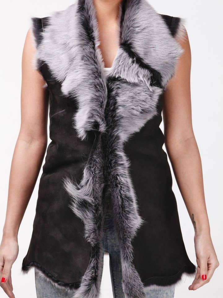 Infinity Leather (Upperclass Fashions Ltd) – wholesale Outerwear Vest - Women’s – Women's Toscana Sheepskin Long Gilet-Sorocaba
