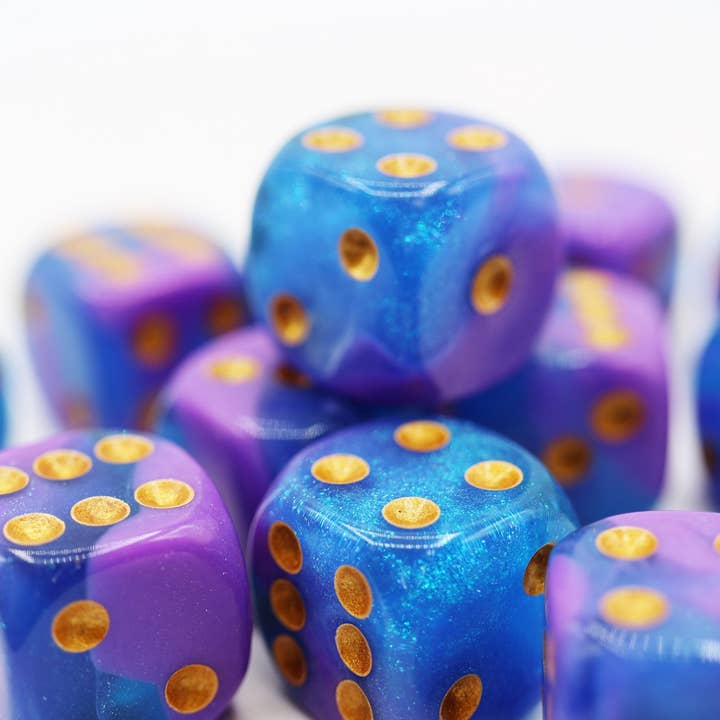 Foam Brain Games - Wholesale Dice - 12 piece Pip D6s - Stratus Glitter