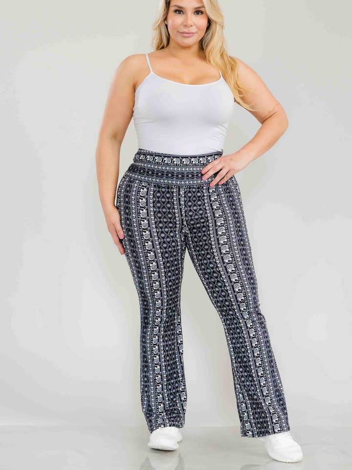 Pantaloni svasati morbidi spazzolati da donna Plus Size per la vendita all'ingrosso da parte di REDFINCH APPAREL INC