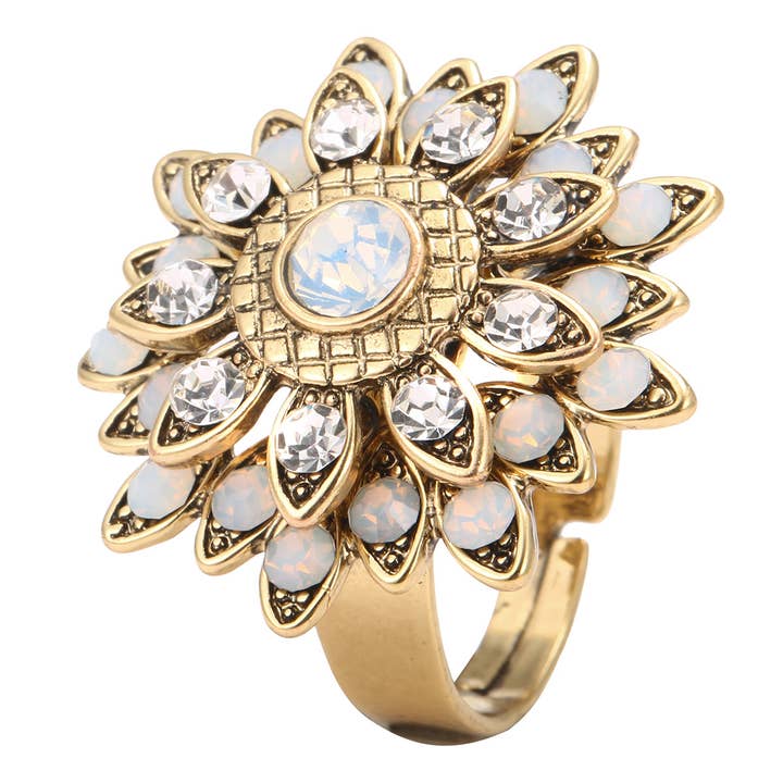 19AHBG014 Adjustable Rhinestone Rings and other Purchase Wholesale ring auge. Free Returns & Net 60 Terms on Faire trending on Faire.