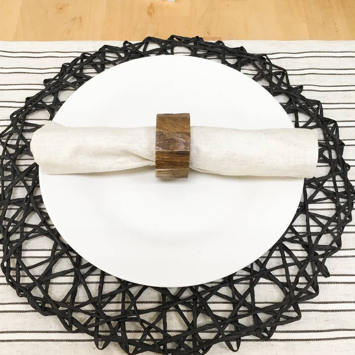 India Handicrafts Inc - Wholesale Napkin Ring - Wood Bark Edge Round Napkin Ring2