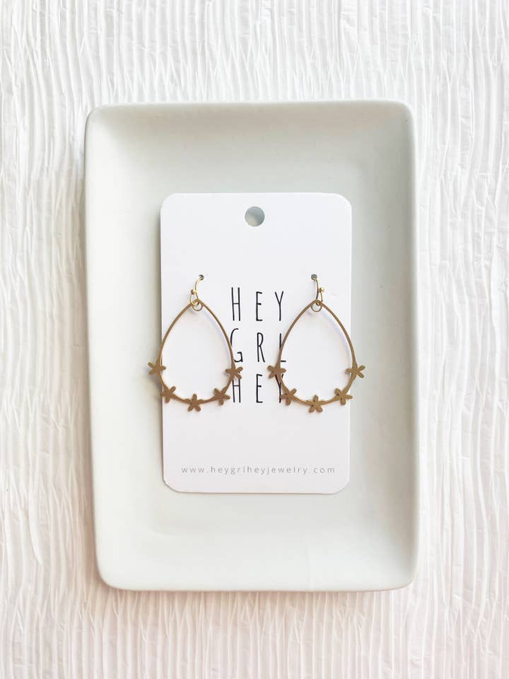 Boucles d'oreilles Jeanne pour la vente par Hey Grl Hey Jewelry