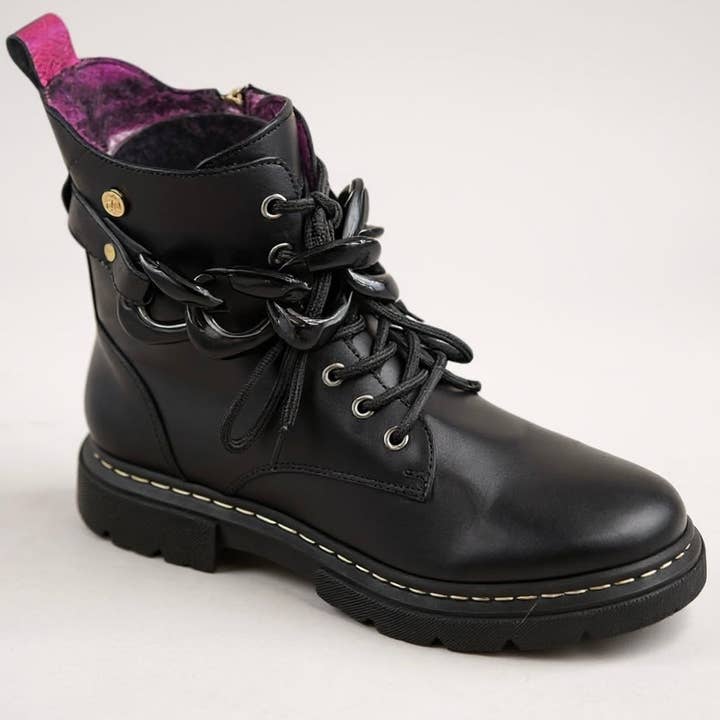 Paris - Black leather combat boot for wholesale by Chanii B