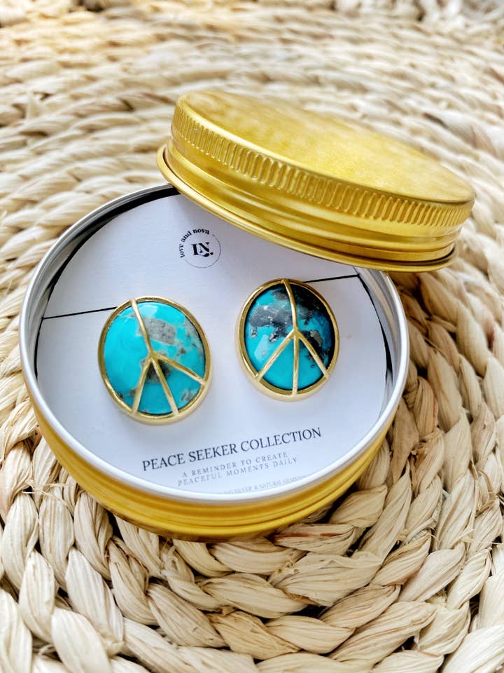 Arizone Turquoise Studs - Lrg for wholesale by Love & Nova