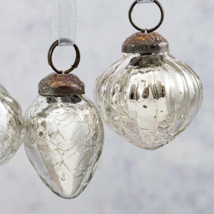 Bollywood Christmas - Wholesale Ornament Set - Set of 6 Small Mixed design 1" Silver Crackle Glass Baubles3
