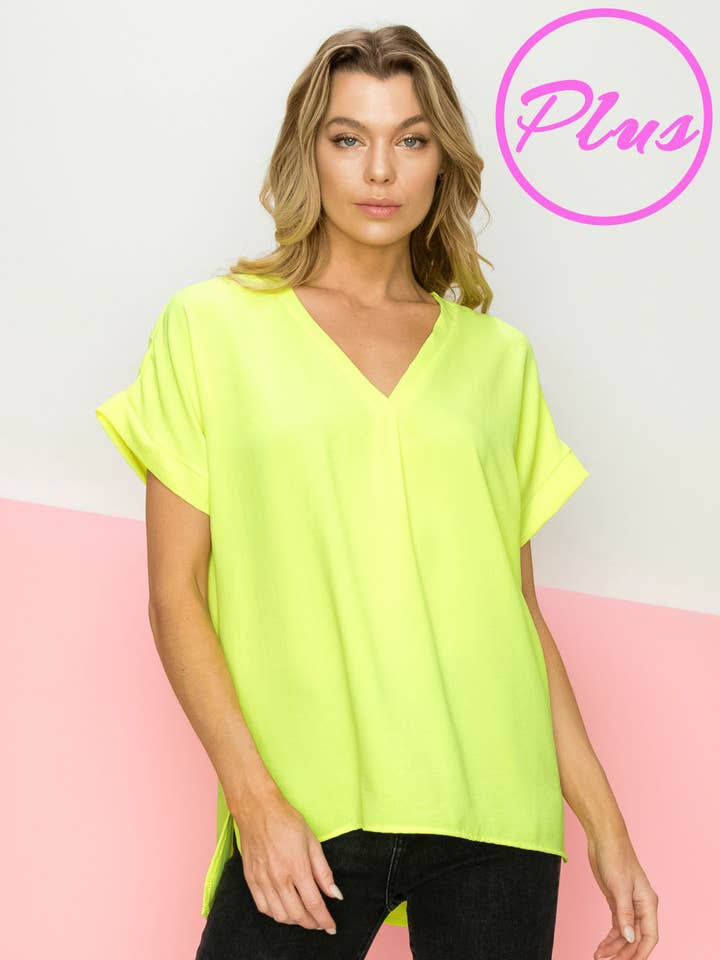 ST3280-PLUS - TOP À MANCHES COURTES, COUPE DÉCONTRACTÉE, COL EN V pour la vente par FSL Apparel