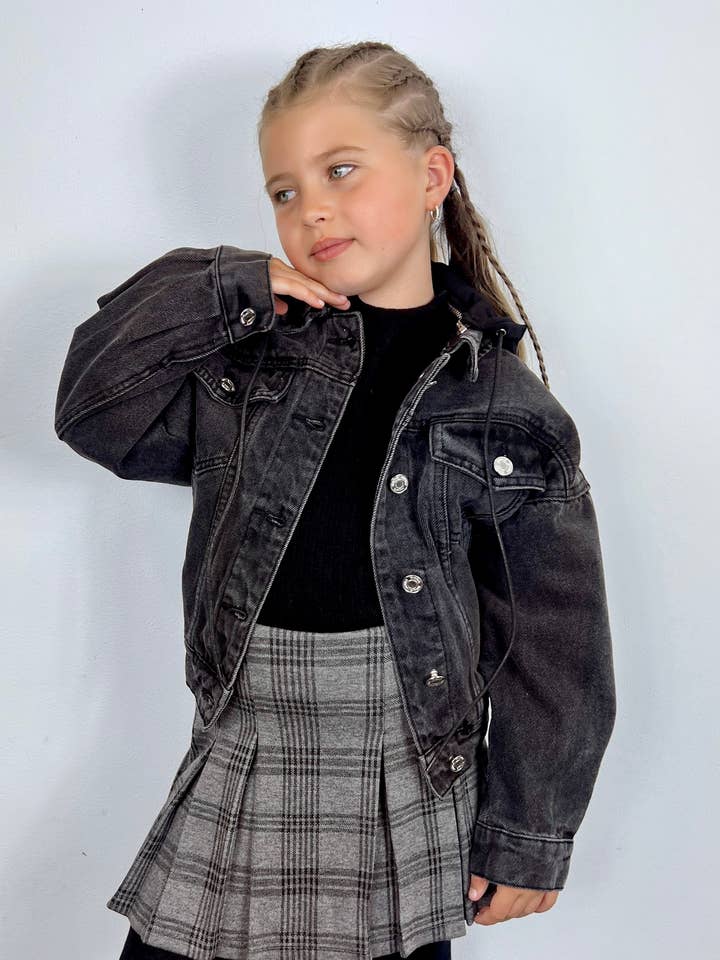 Girls' denim jacket with detachable hood for wholesale by MINI MIGNON PARIS